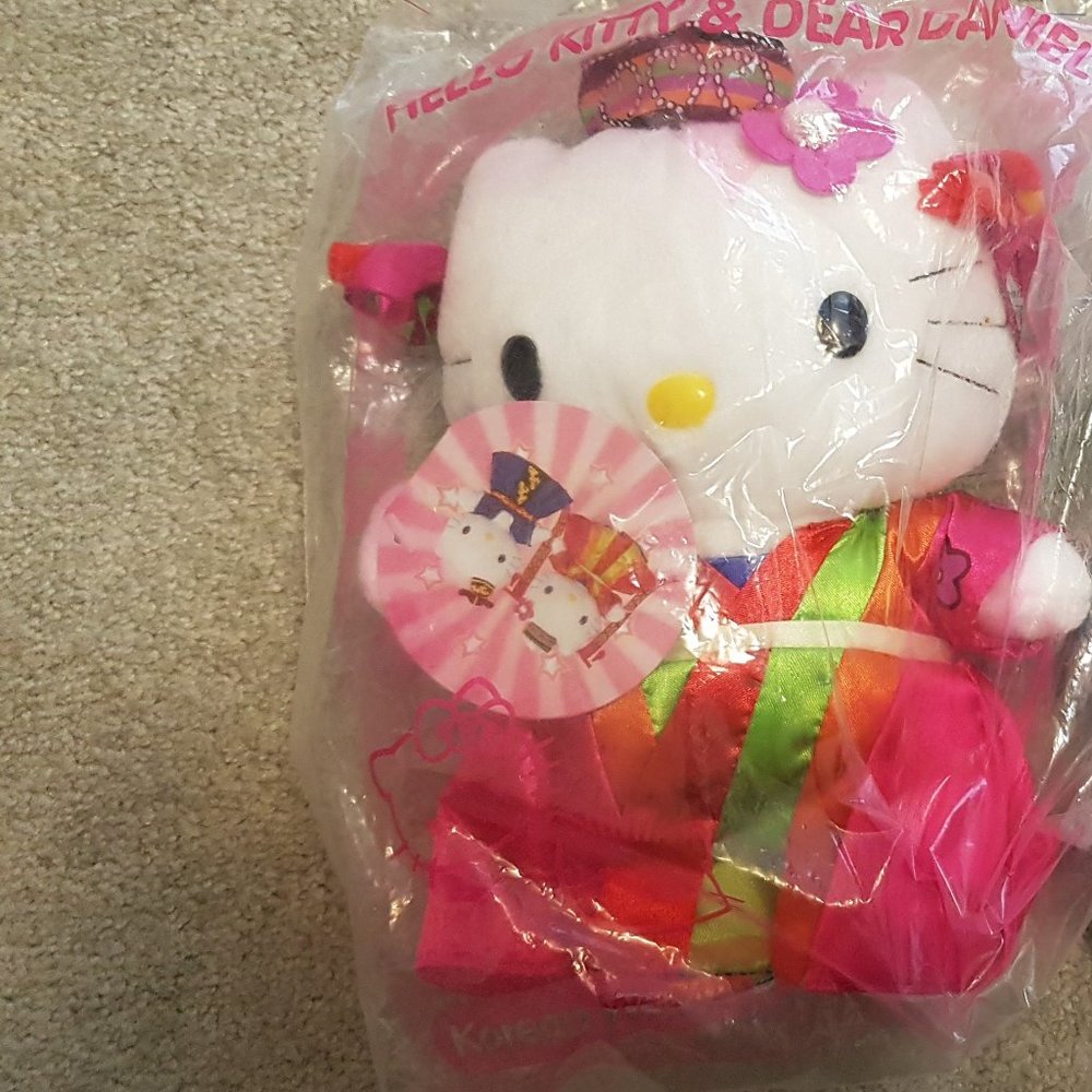Hello Kitty & Dear Daniel Korean wedding set